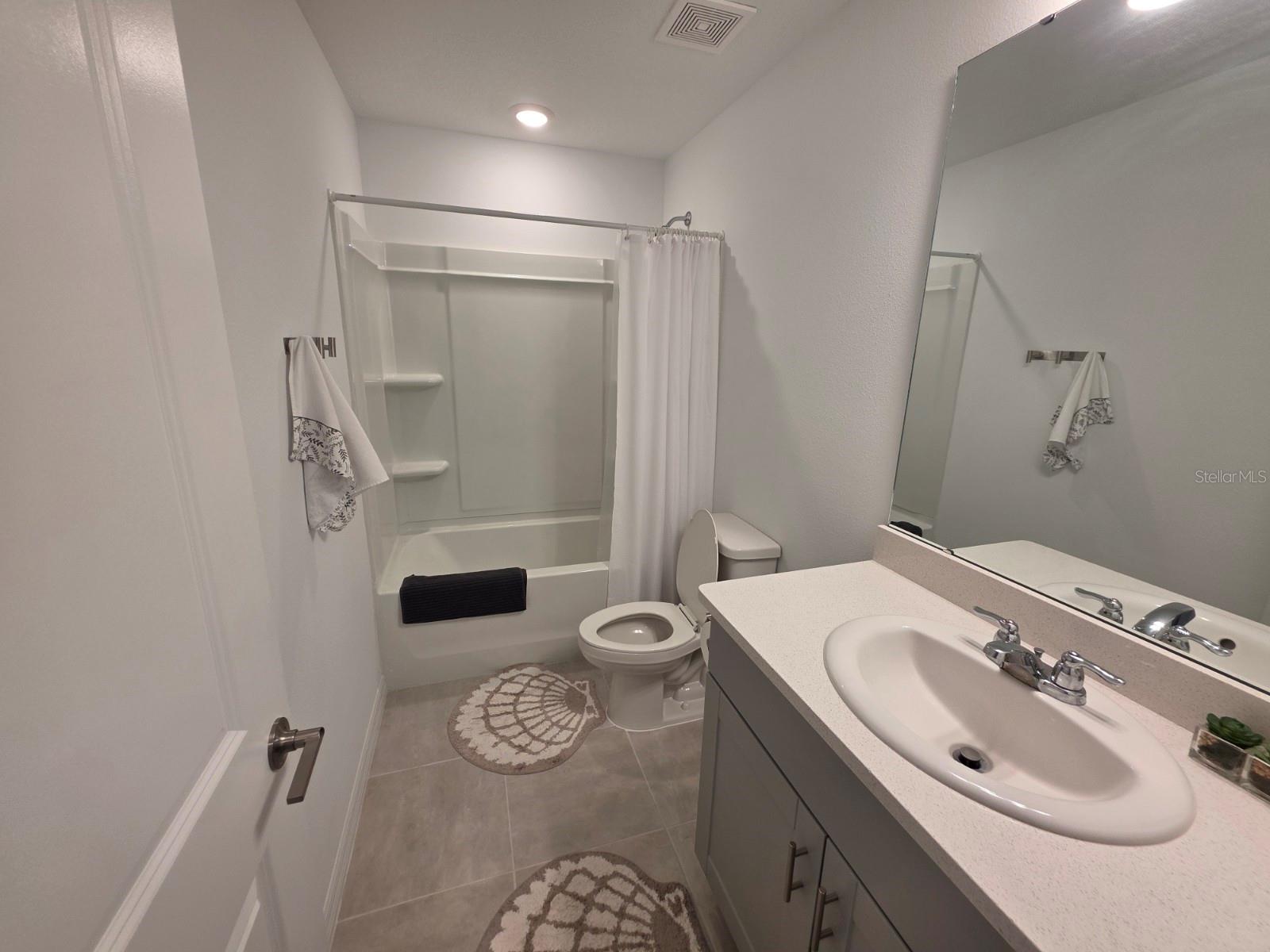 BELLALAGO POD G TWNHMS - Residential Lease