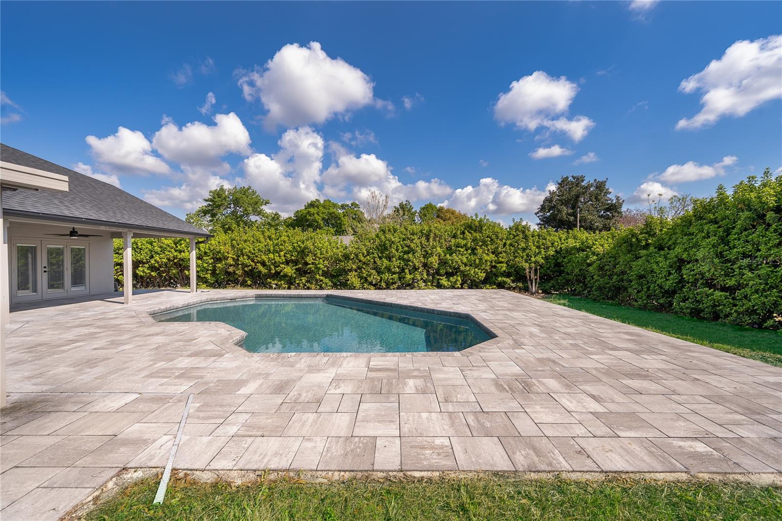 ROCKET CITY - Residential