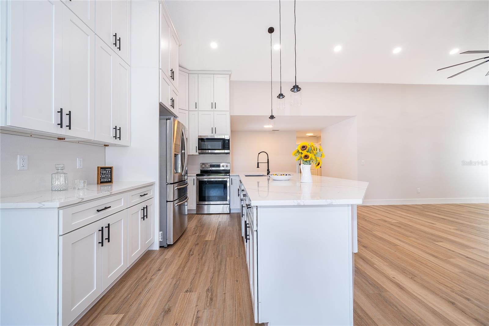 ROCKET CITY - Residential