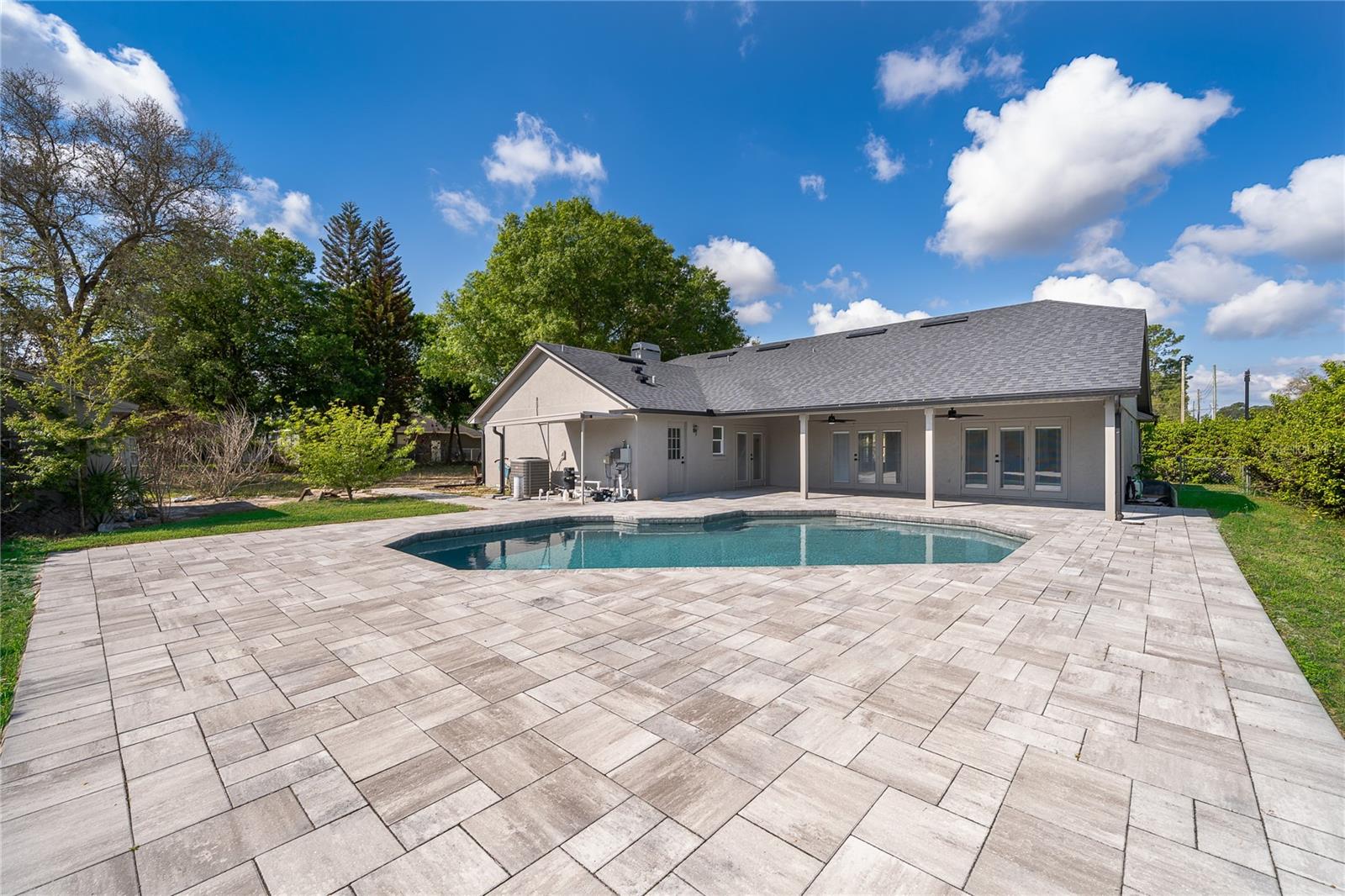 ROCKET CITY - Residential