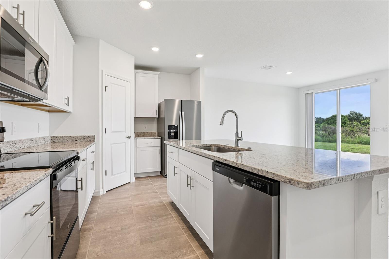 HAMILTON BLUFF - Residential