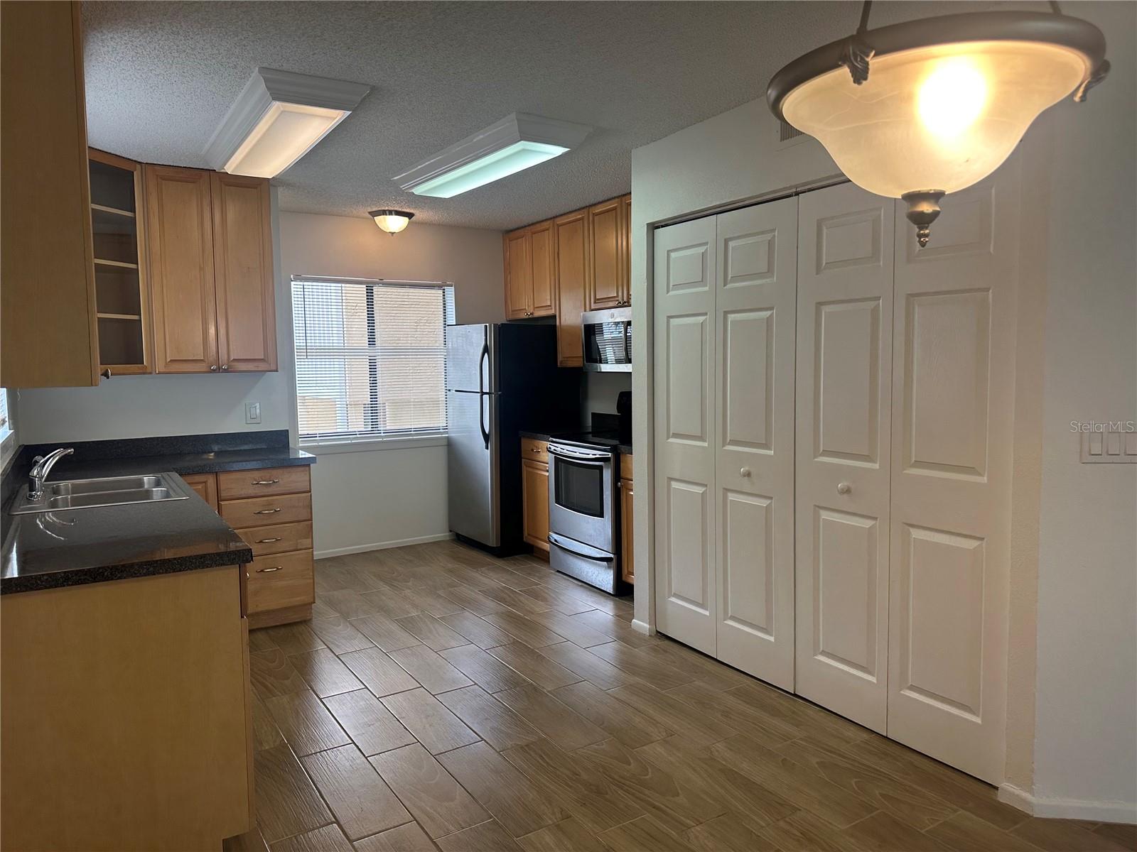 BELLEAIR VILLAGE CONDO - Residential