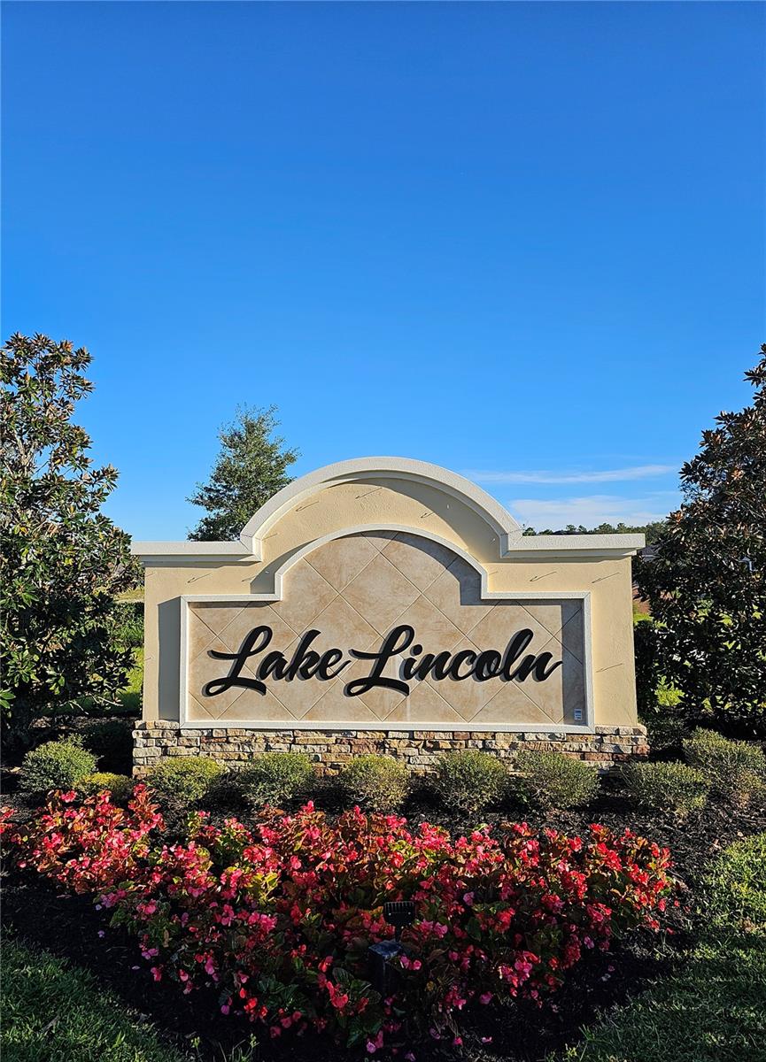 LAKE LINCOLN - Residential