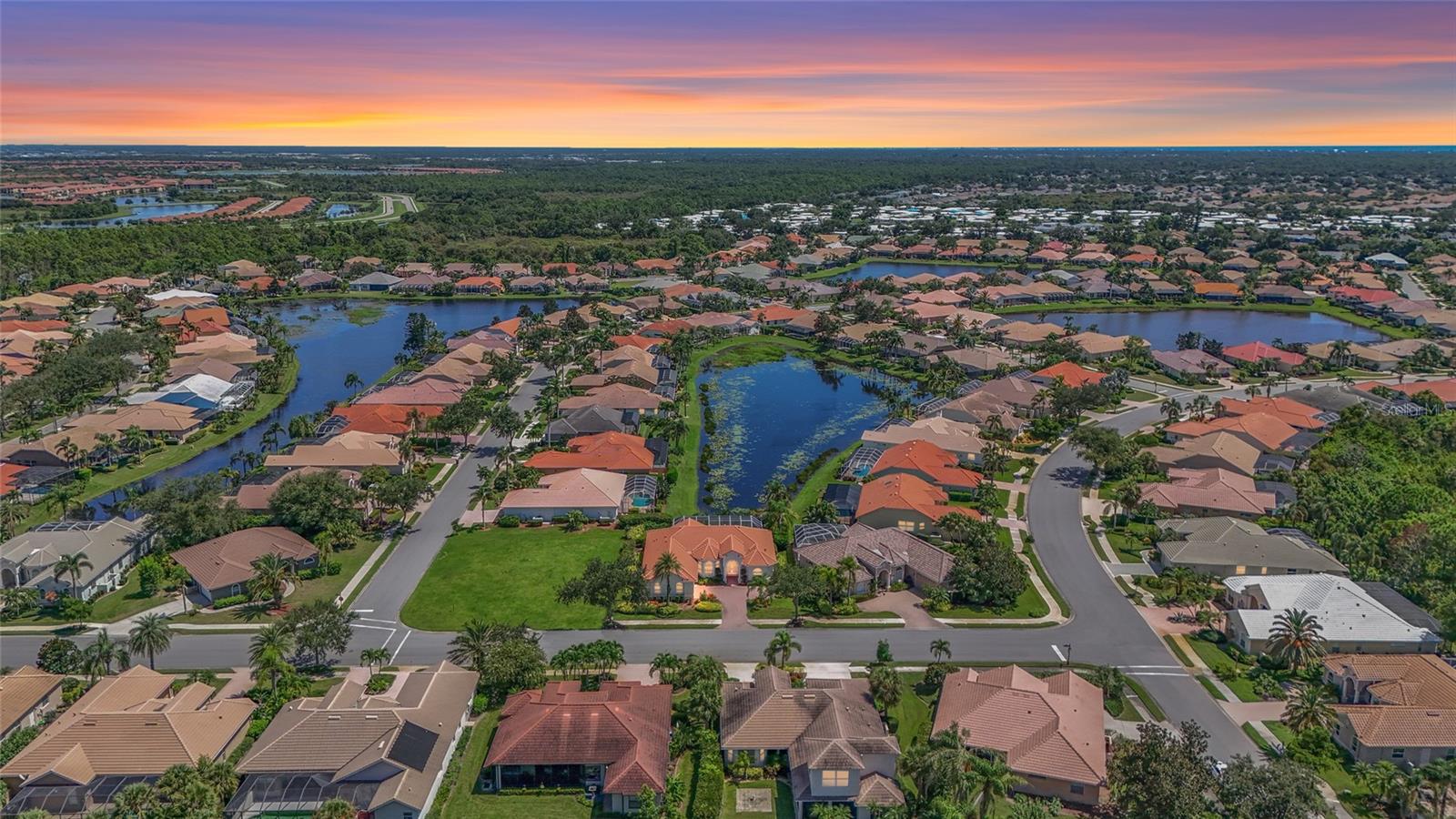 VENETIA PH 3 - Residential