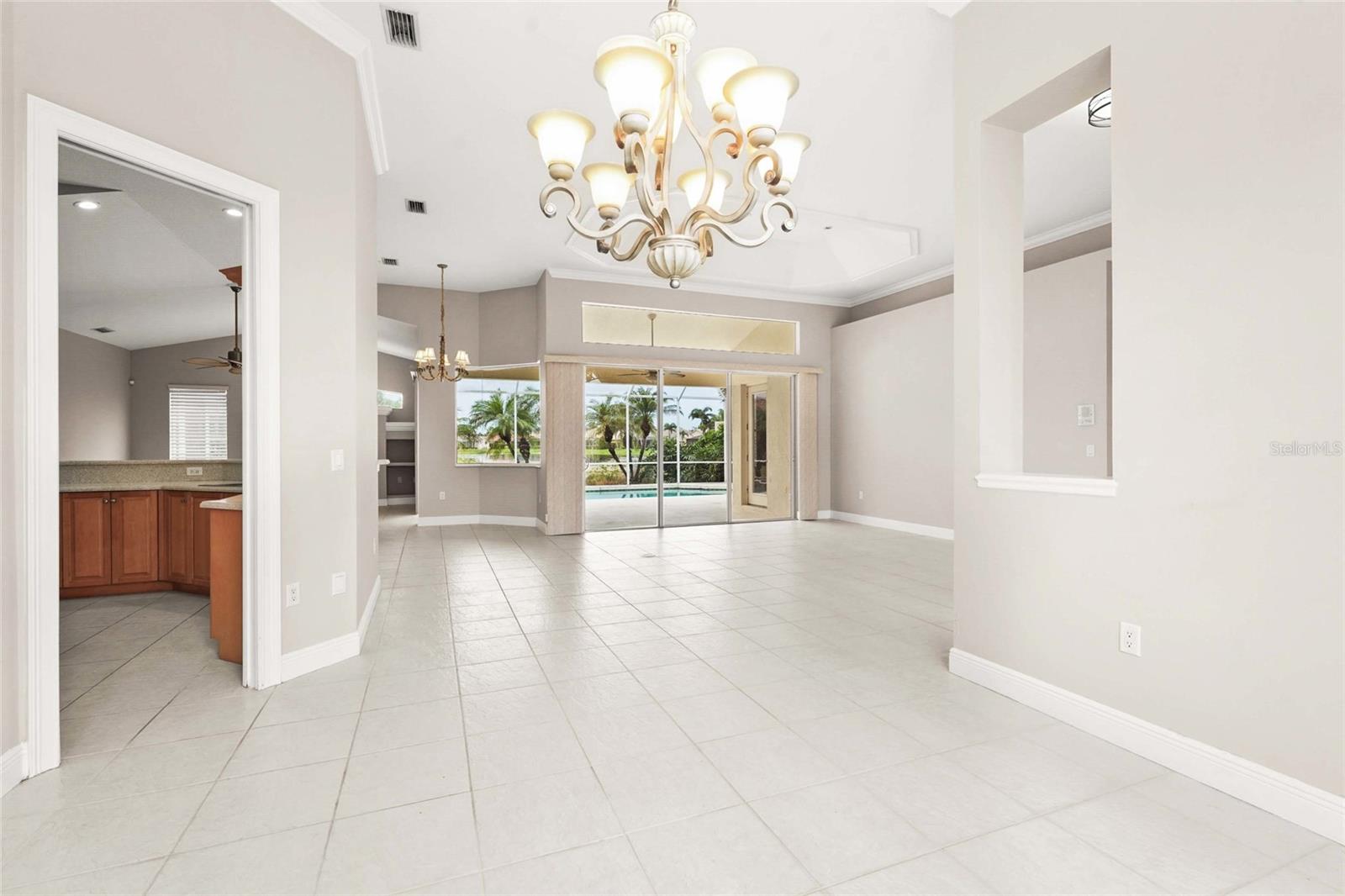 VENETIA PH 3 - Residential