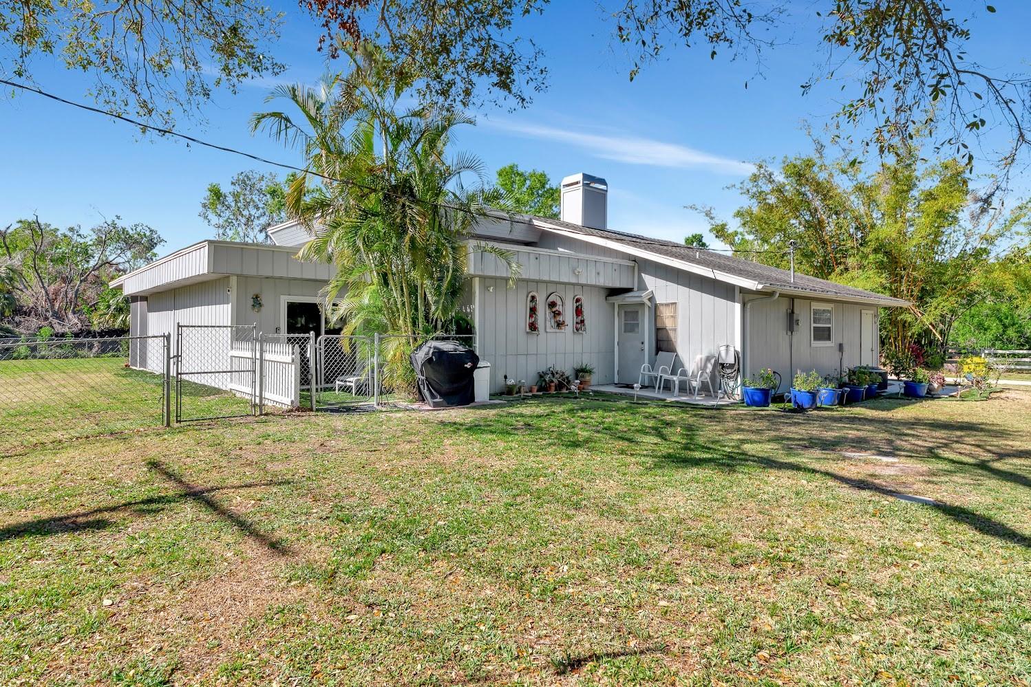 DESOTO ACRES - Residential