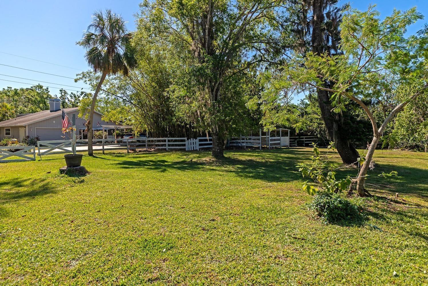 DESOTO ACRES - Residential