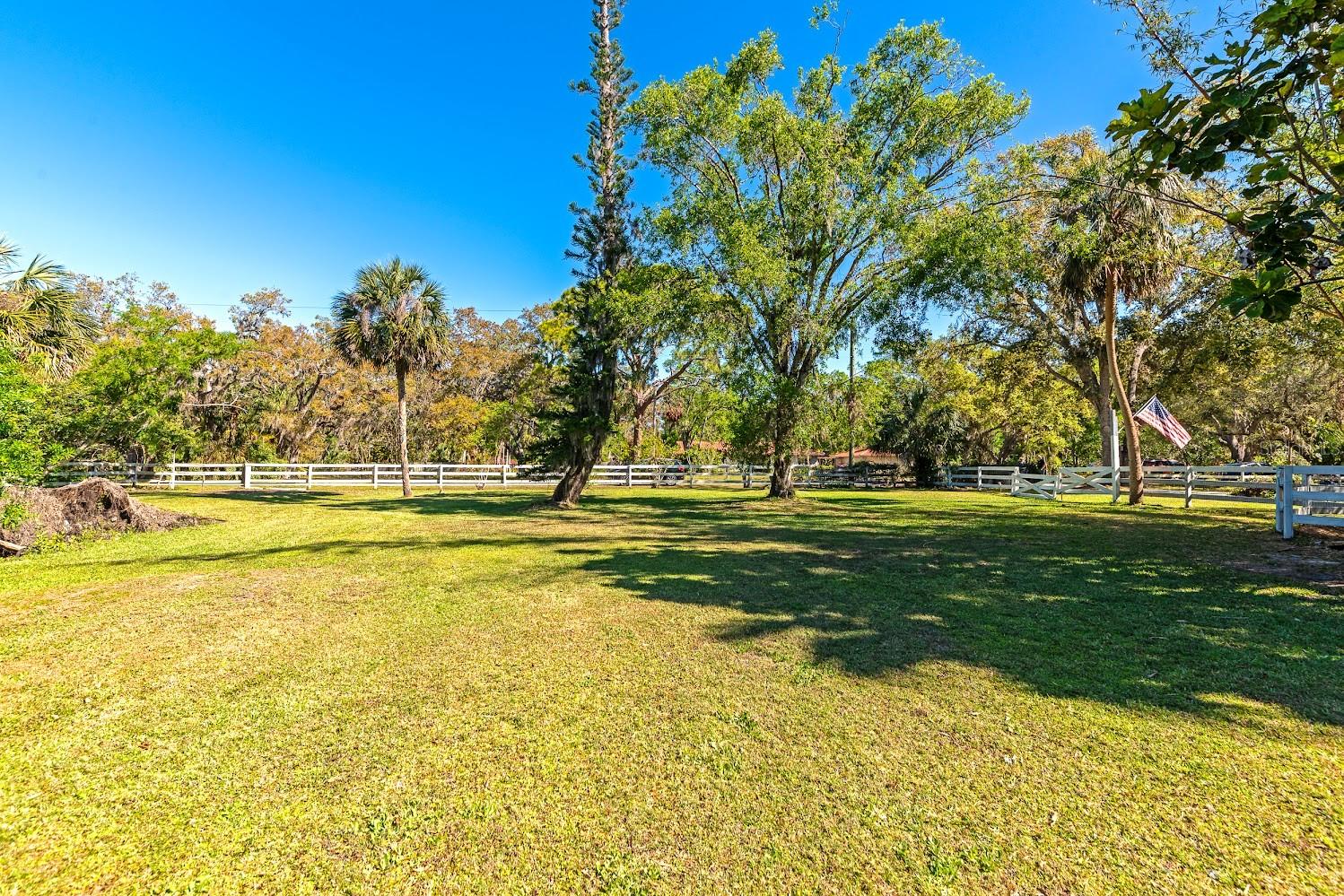 DESOTO ACRES - Residential