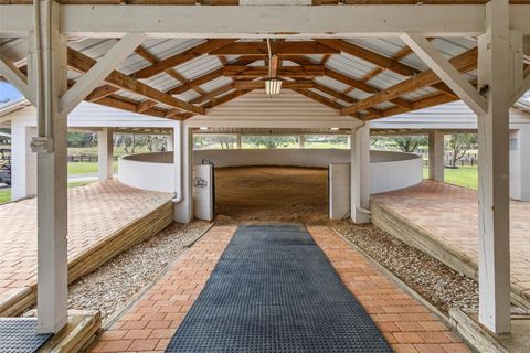 Tiny photo for 16921 SE 19th Court, Summerfield, FL 34491 (MLS # OM693699)