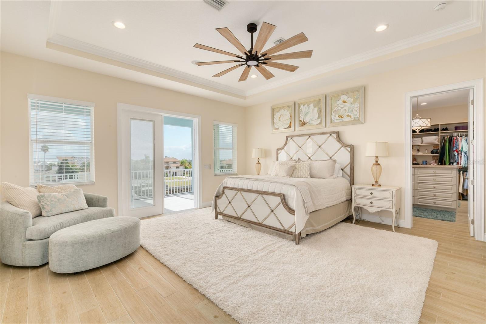 FLOR A MAR, GULF HARBORS - Residential