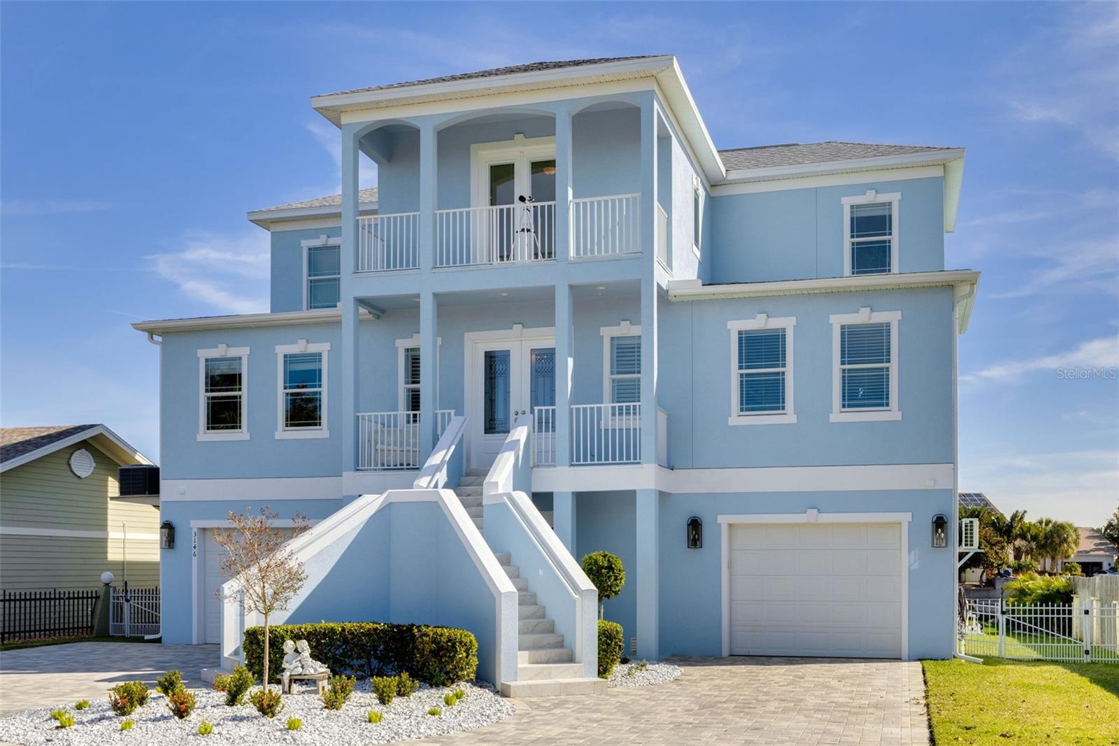 FLOR A MAR, GULF HARBORS - Residential