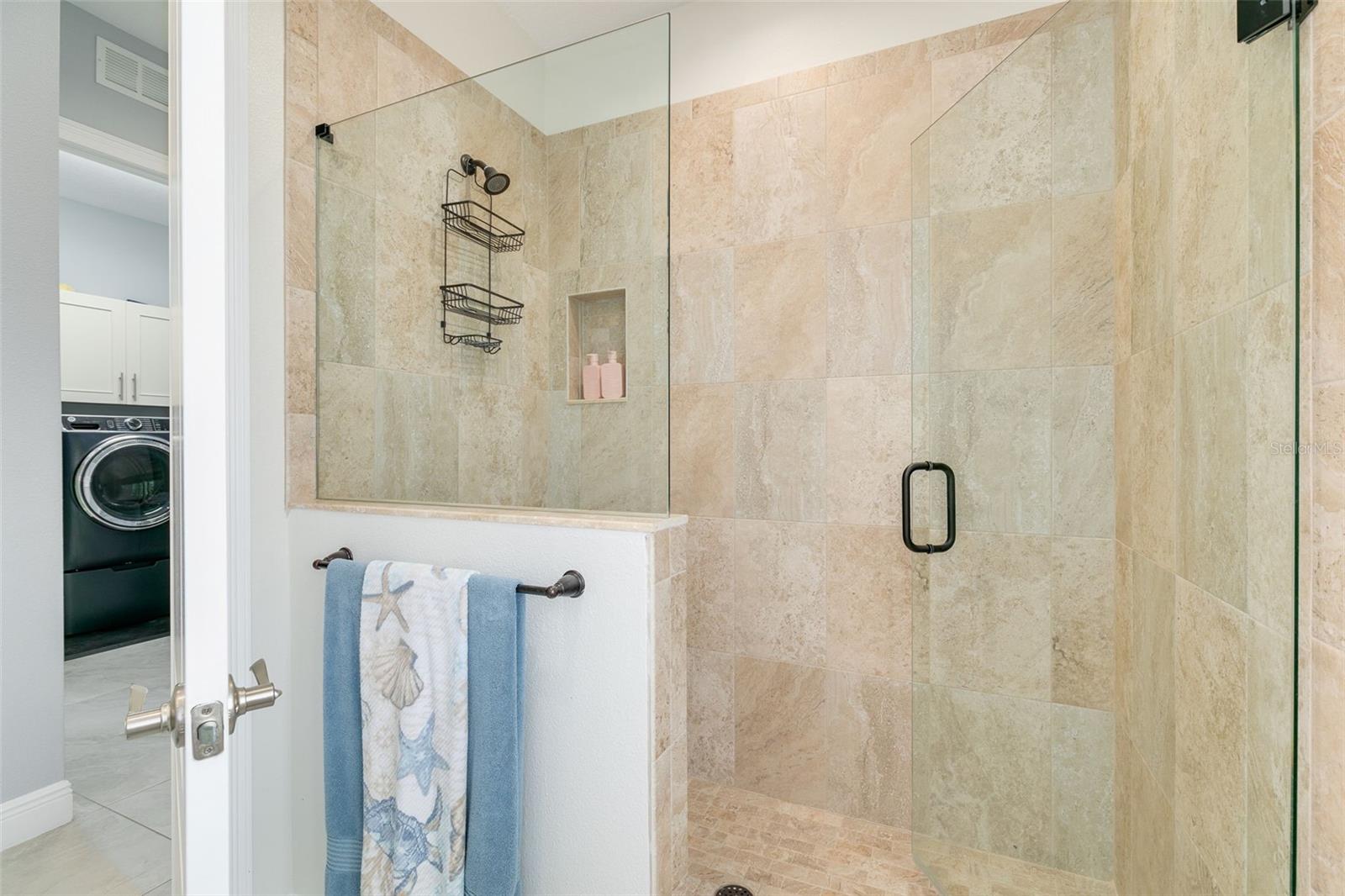 FLOR A MAR, GULF HARBORS - Residential