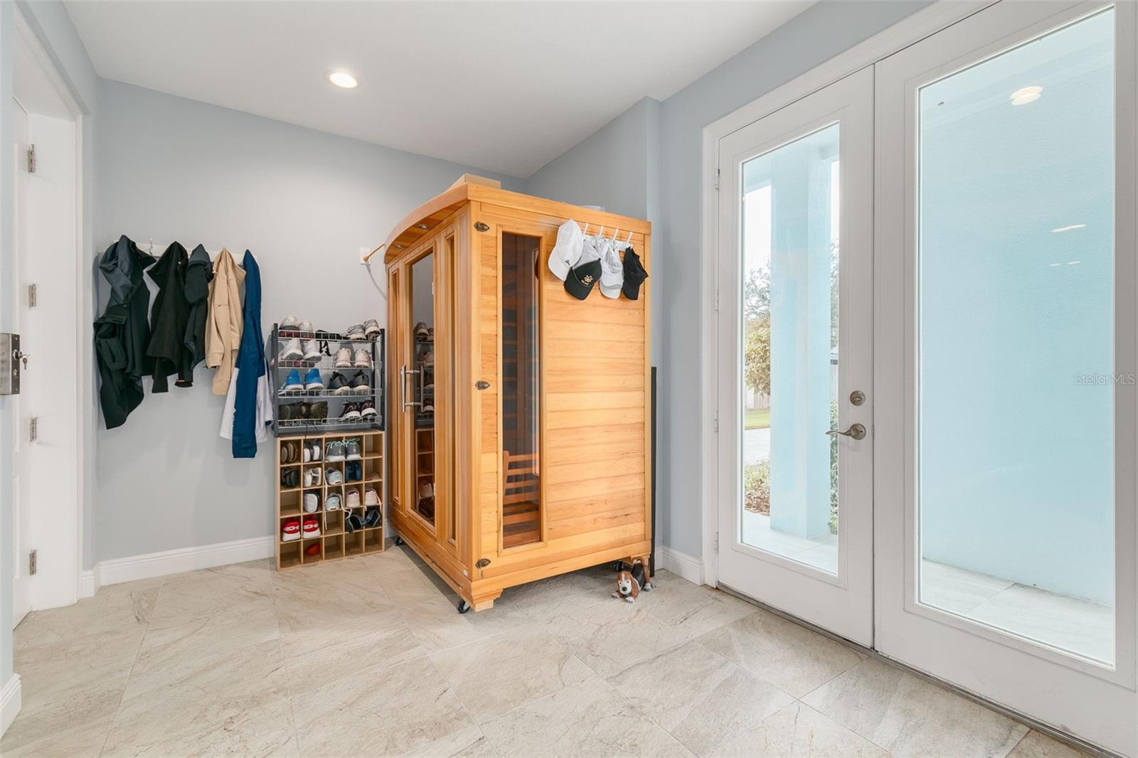 FLOR A MAR, GULF HARBORS - Residential