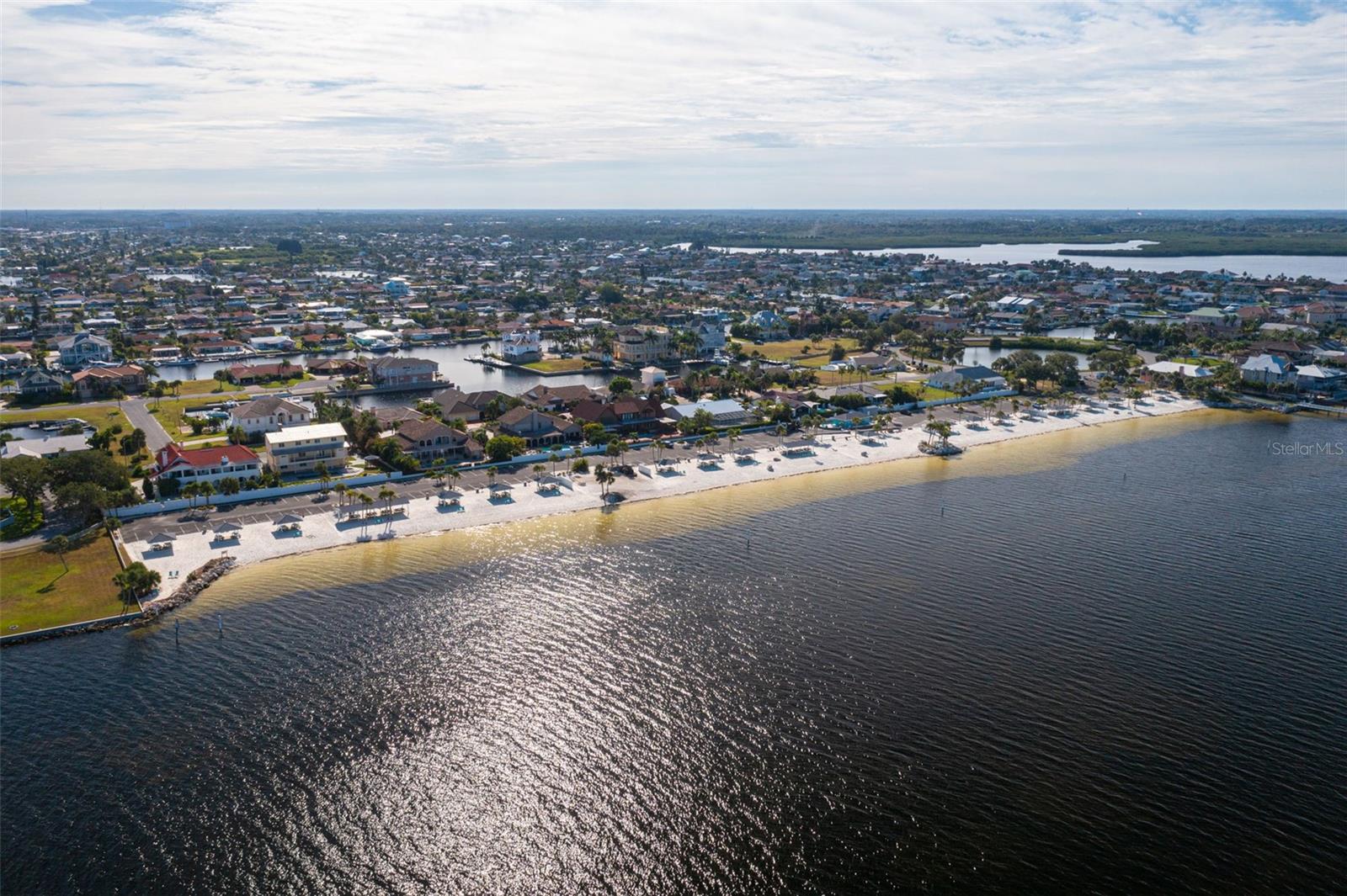 FLOR A MAR, GULF HARBORS - Residential