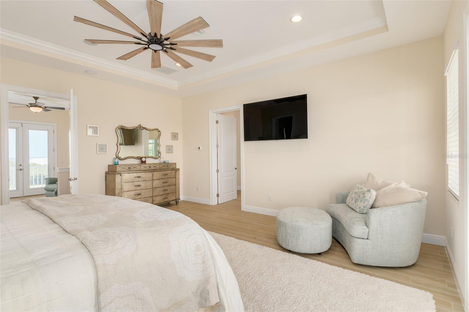 FLOR A MAR, GULF HARBORS - Residential