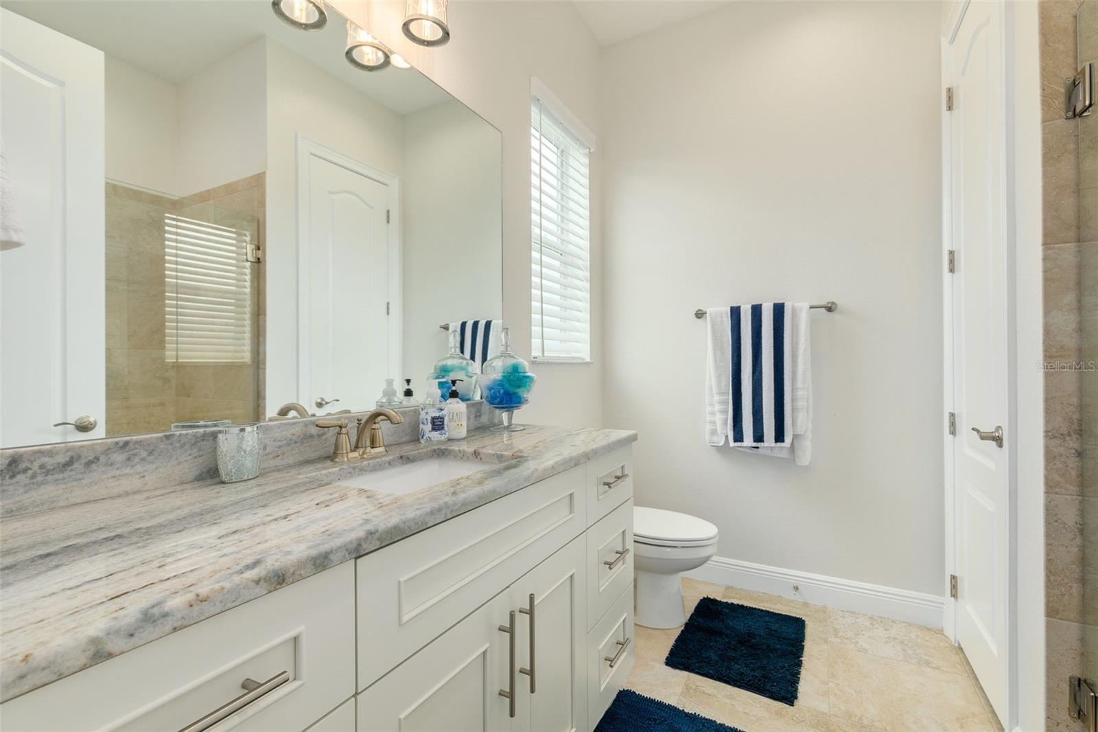 FLOR A MAR, GULF HARBORS - Residential