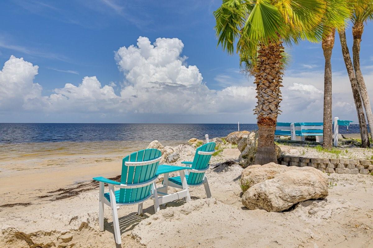 FLOR A MAR, GULF HARBORS - Residential