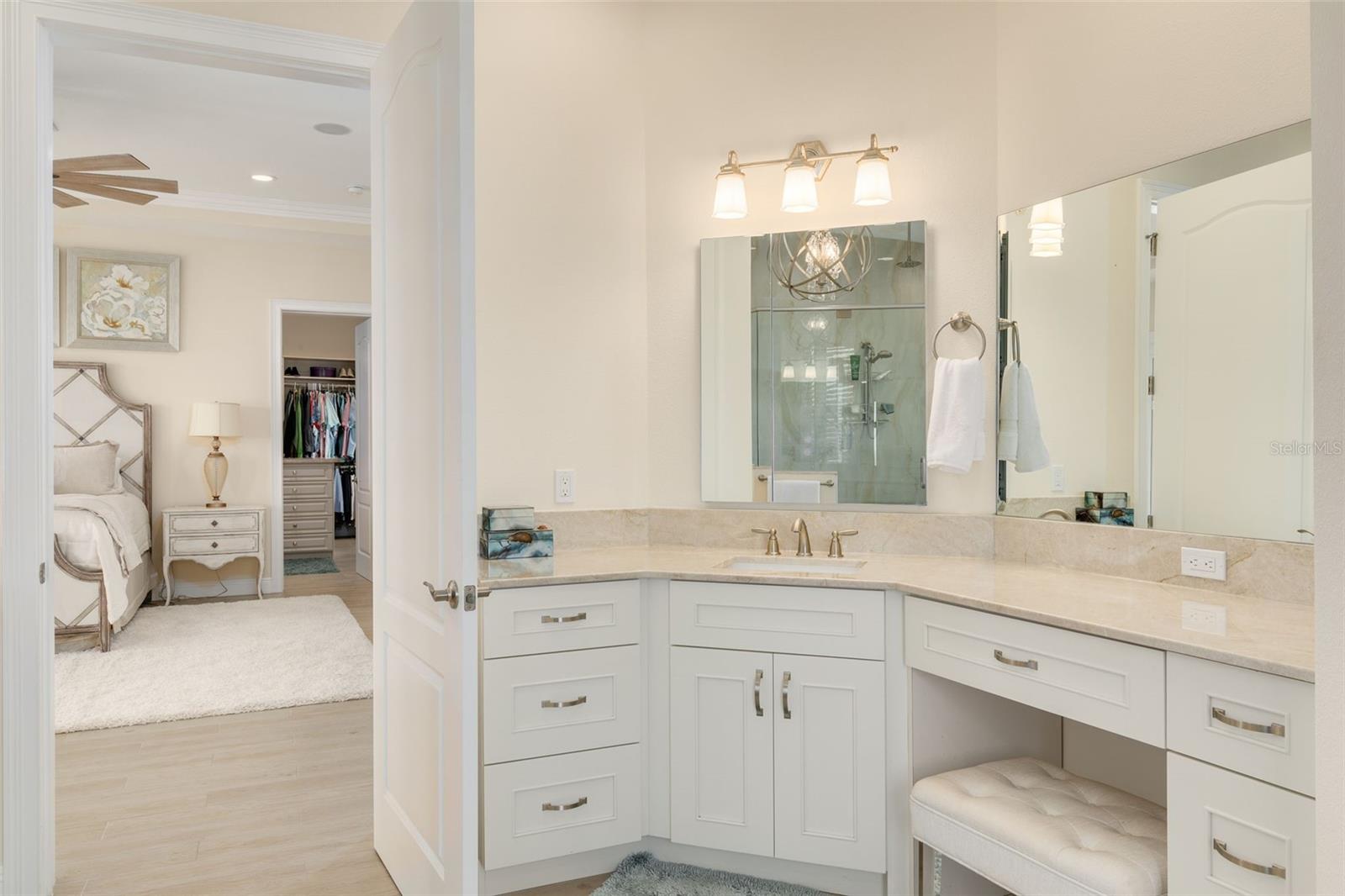 FLOR A MAR, GULF HARBORS - Residential