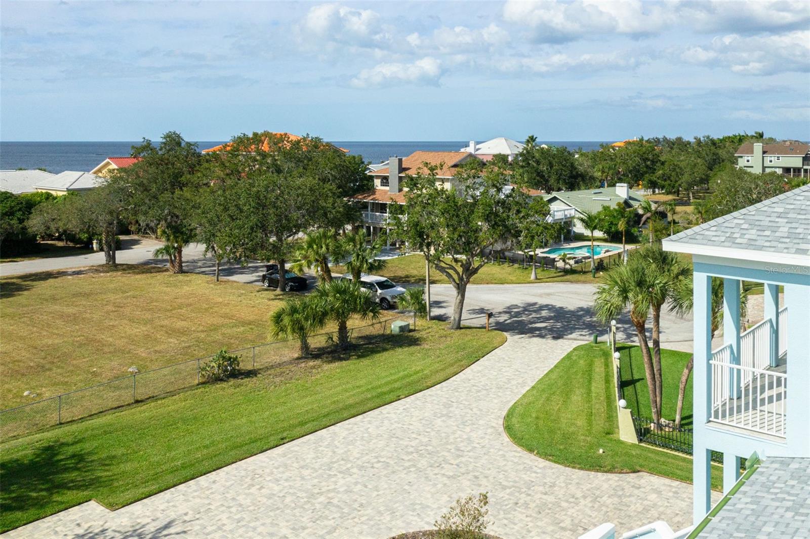 FLOR A MAR, GULF HARBORS - Residential