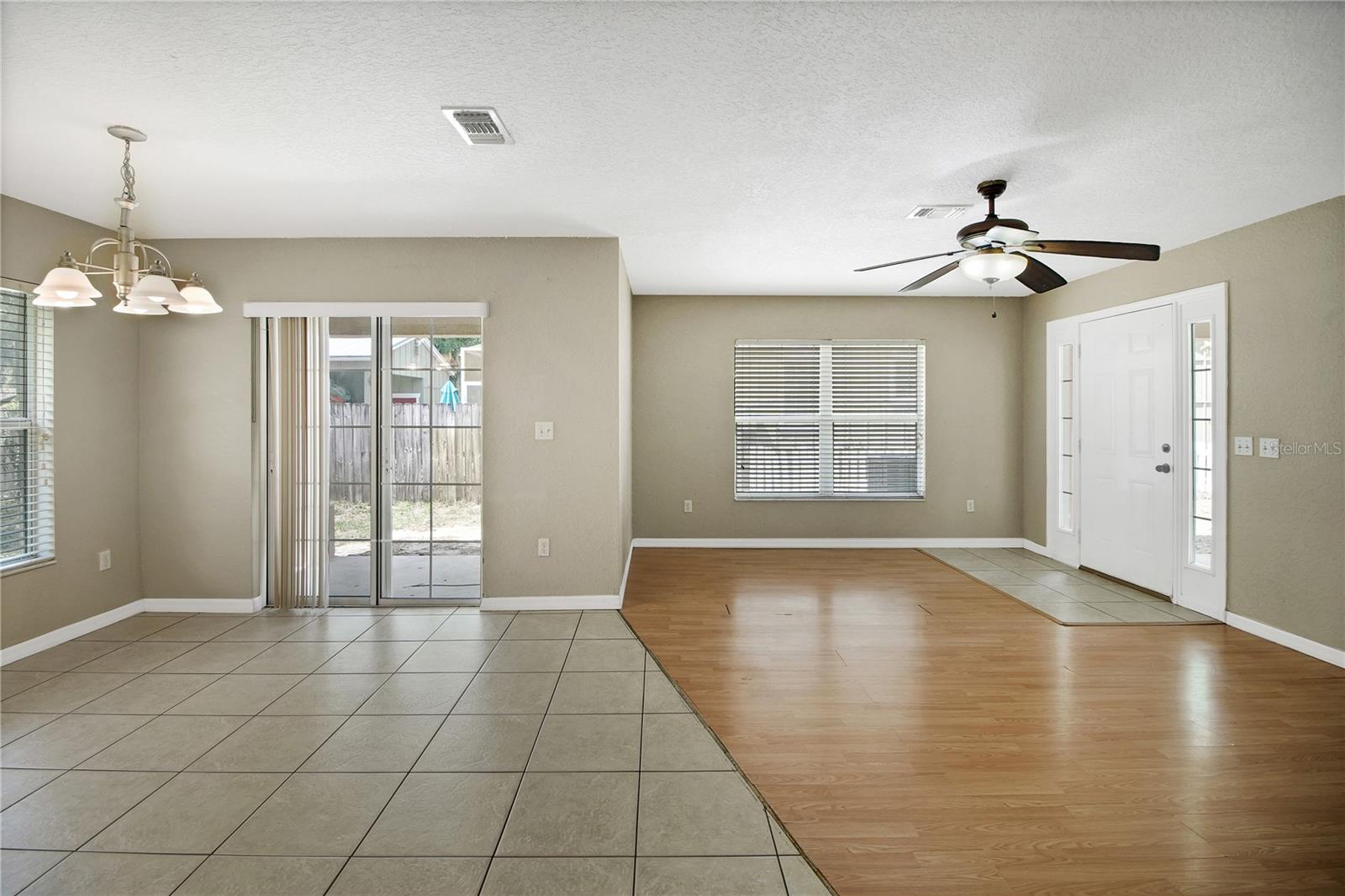 FRUITLAND PARK - Residential