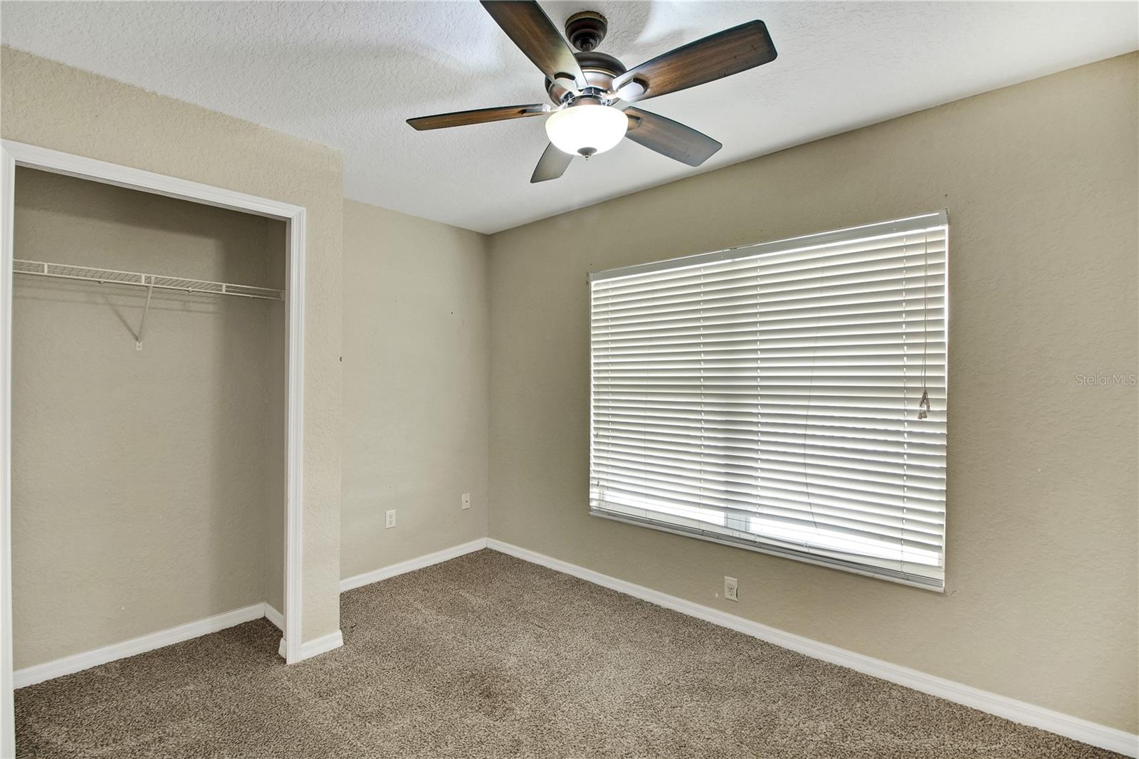 FRUITLAND PARK - Residential