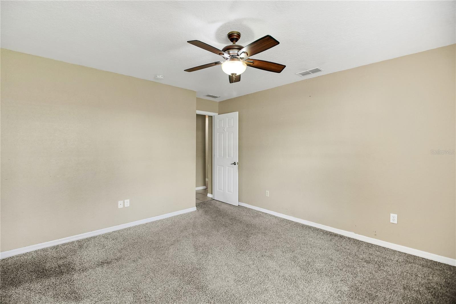 FRUITLAND PARK - Residential