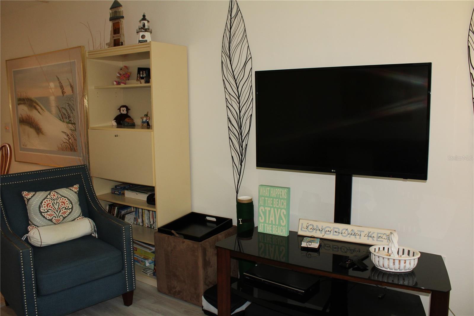 BEACH HARBOR CLUB - Residential Lease