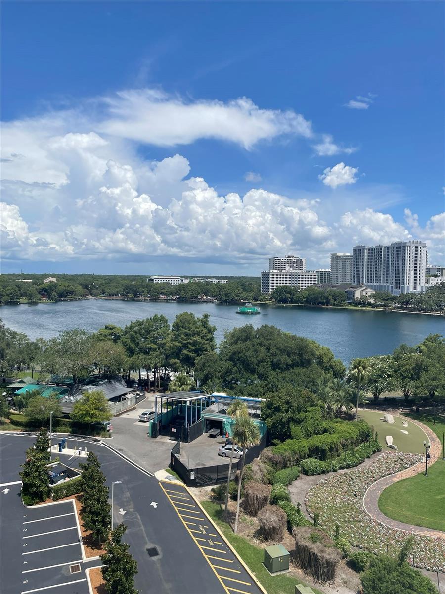 VUE/LK EOLA - Residential Lease