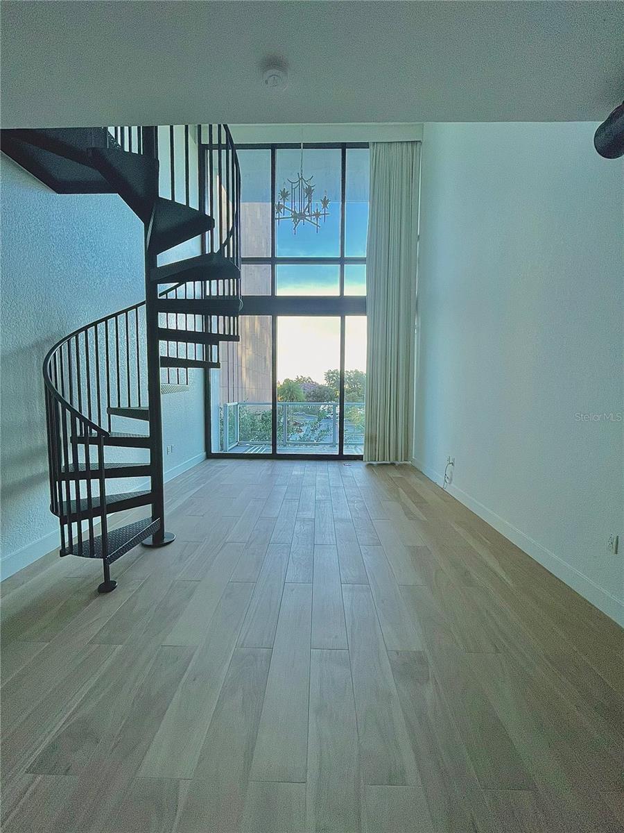 VUE/LK EOLA - Residential Lease