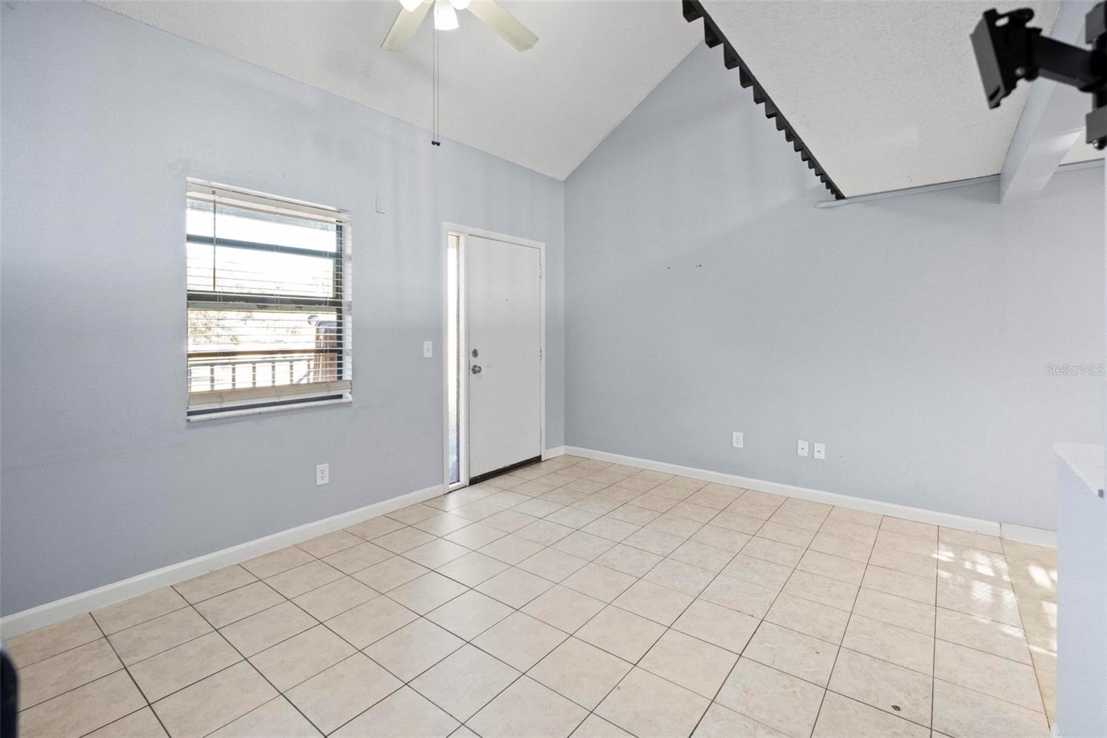 BRADFORD ACRES A CONDO - Residential