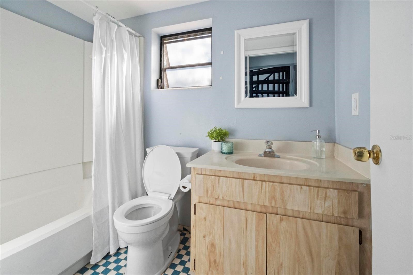 BRADFORD ACRES A CONDO - Residential