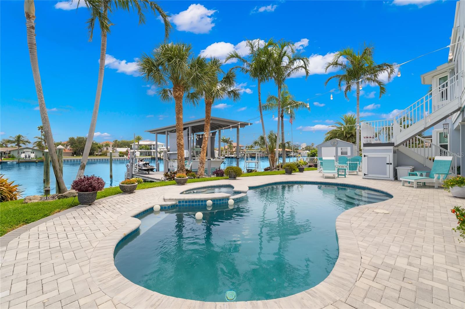 ISLAND ESTATES OF CLEARWATER - Residential