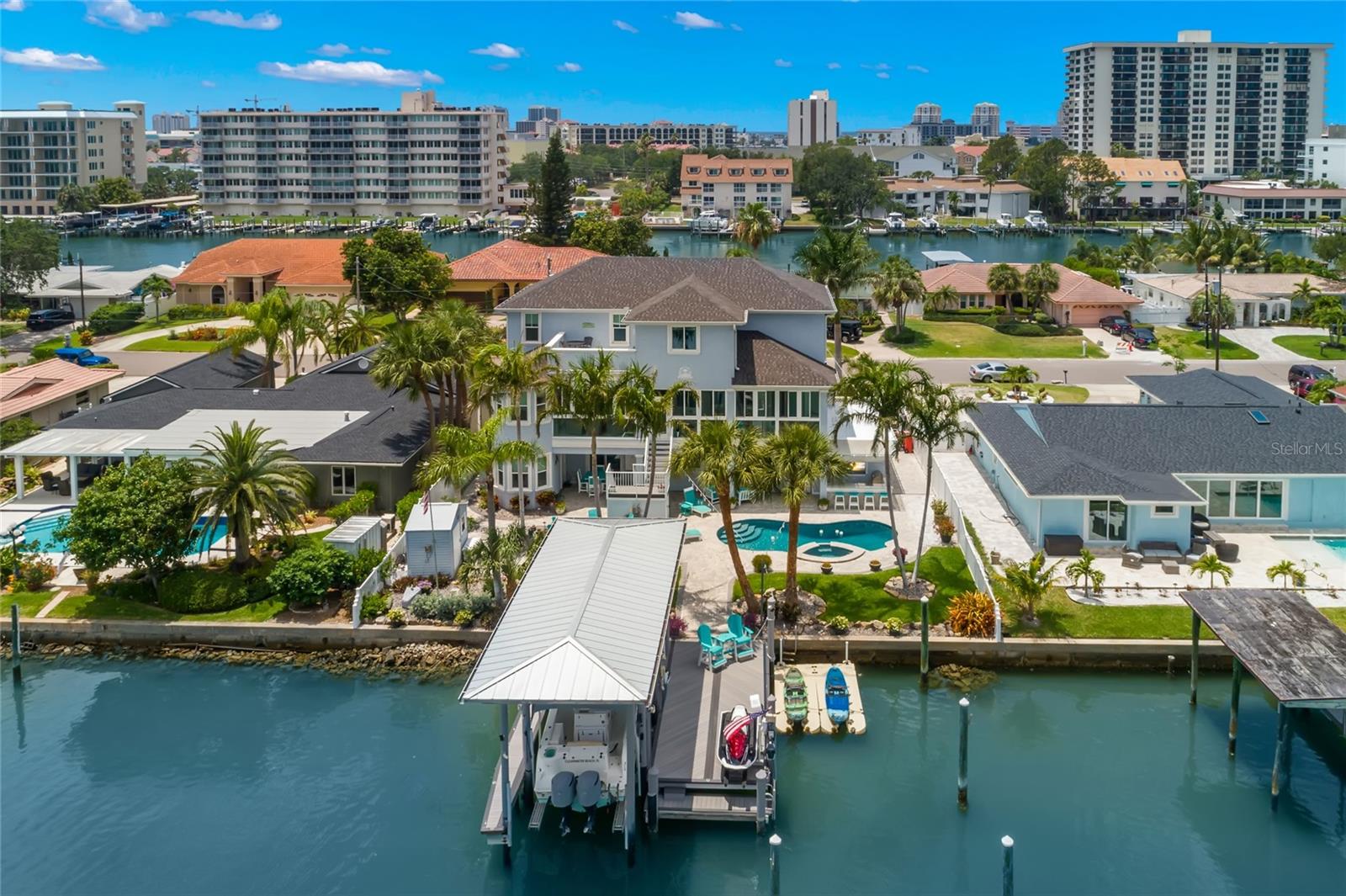 ISLAND ESTATES OF CLEARWATER - Residential