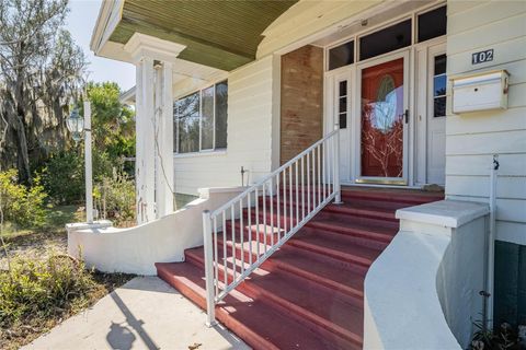 Photo of 102 S Lakeshore Boulevard, Lake Wales, FL 33853 (MLS # L4958749)