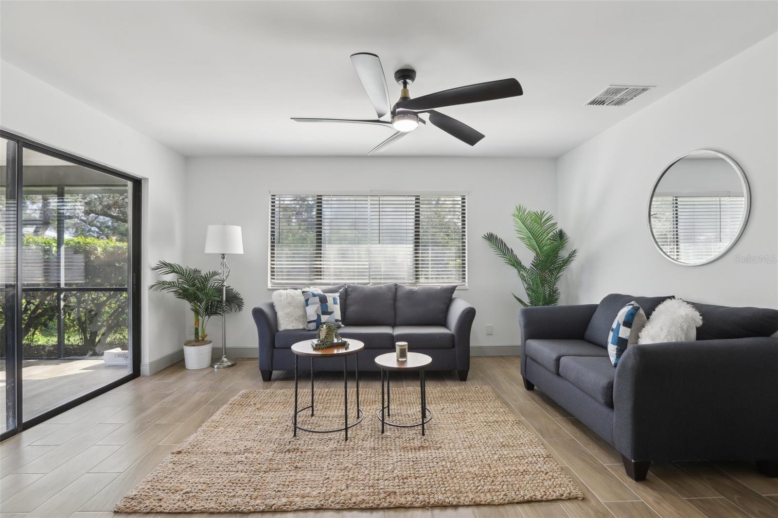 2725 COUNTRYSIDE BOULEVARD 103