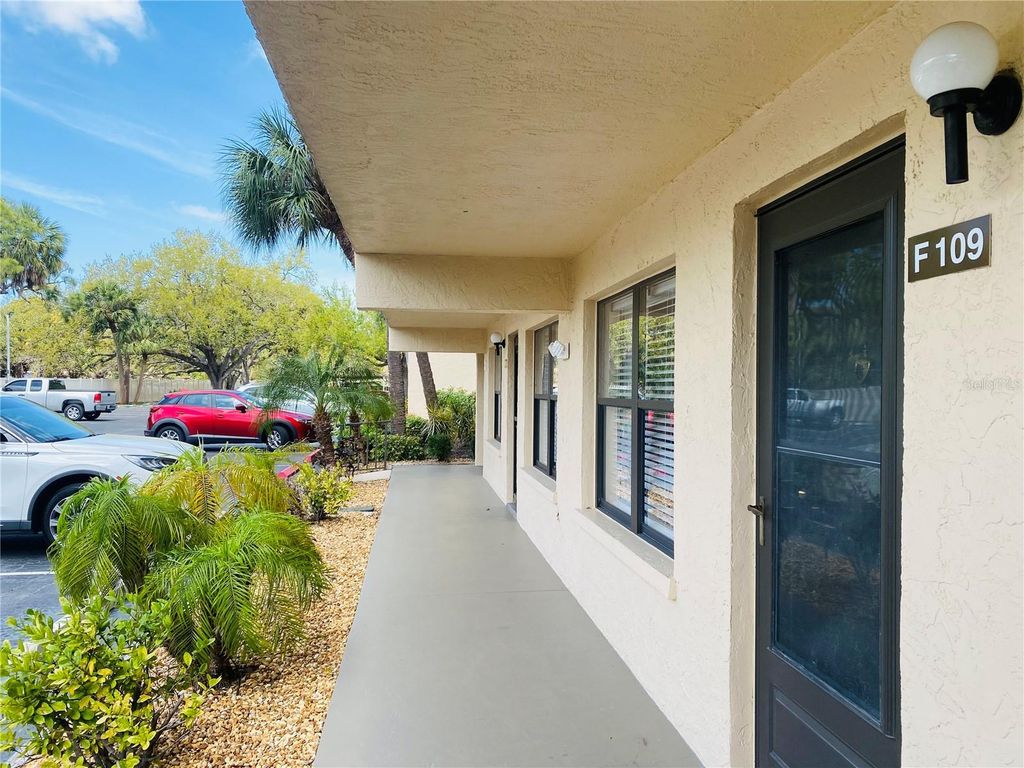 Photo of 635 30th Avenue W #F109, Bradenton, FL 34205 (MLS # A4683816)