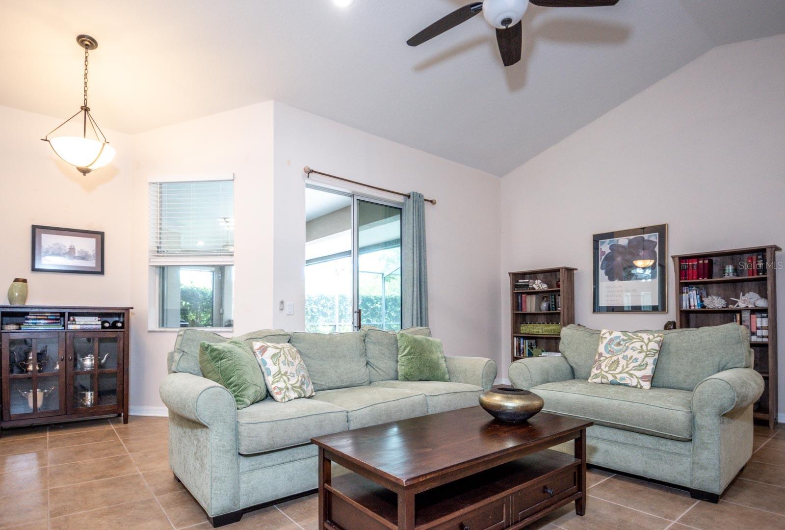 HARBOUR ISLES PH 1 - Residential