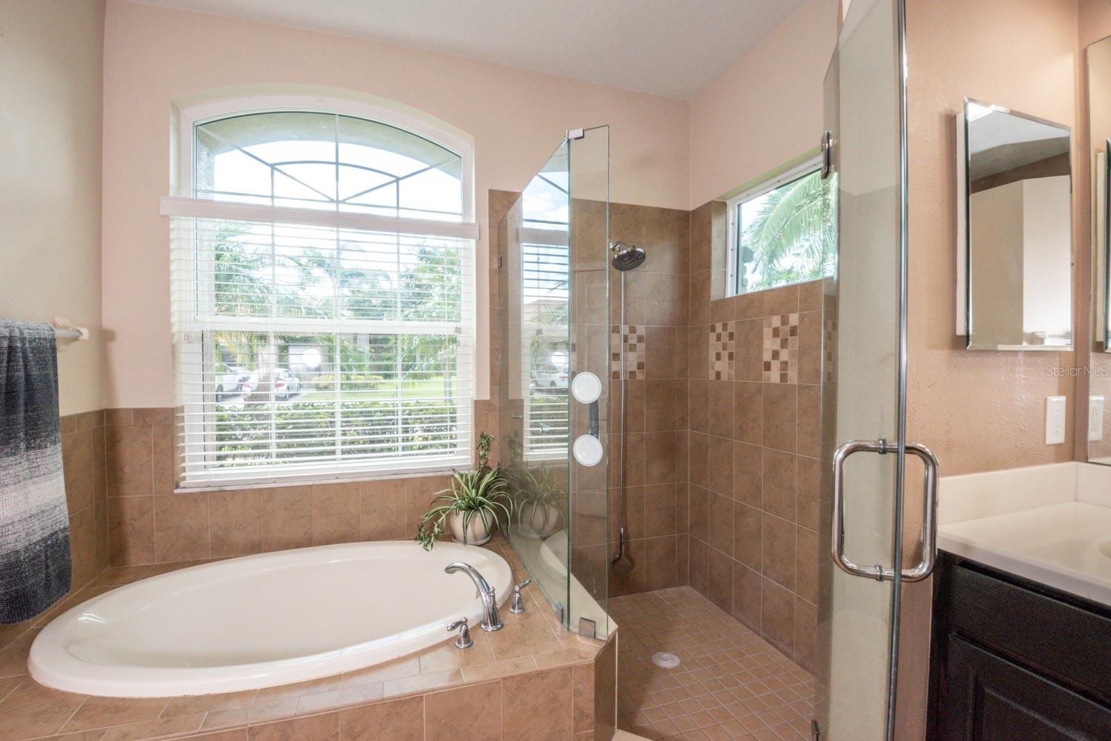 HARBOUR ISLES PH 1 - Residential