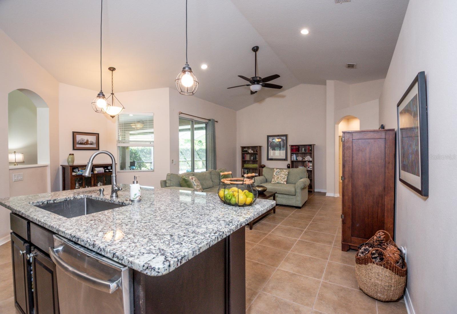 HARBOUR ISLES PH 1 - Residential