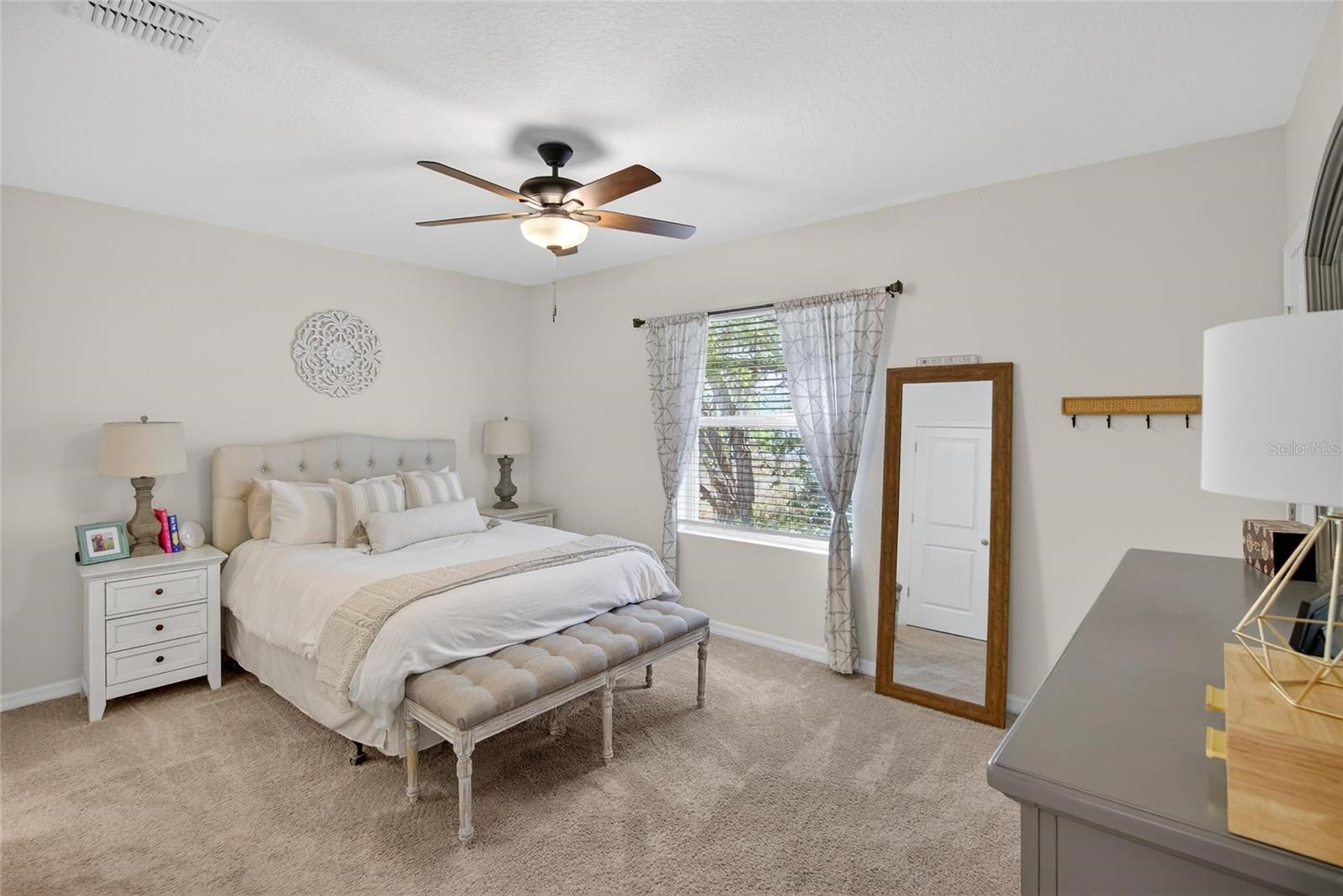 DISTRICT/BLOOMINGDALE - Residential