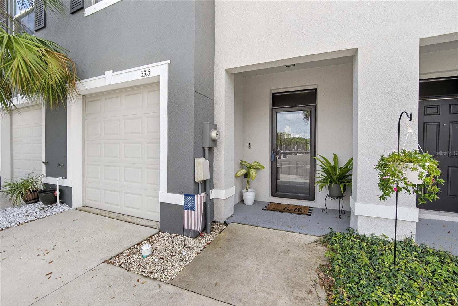 3315 PLEASANT WILLOW COURT