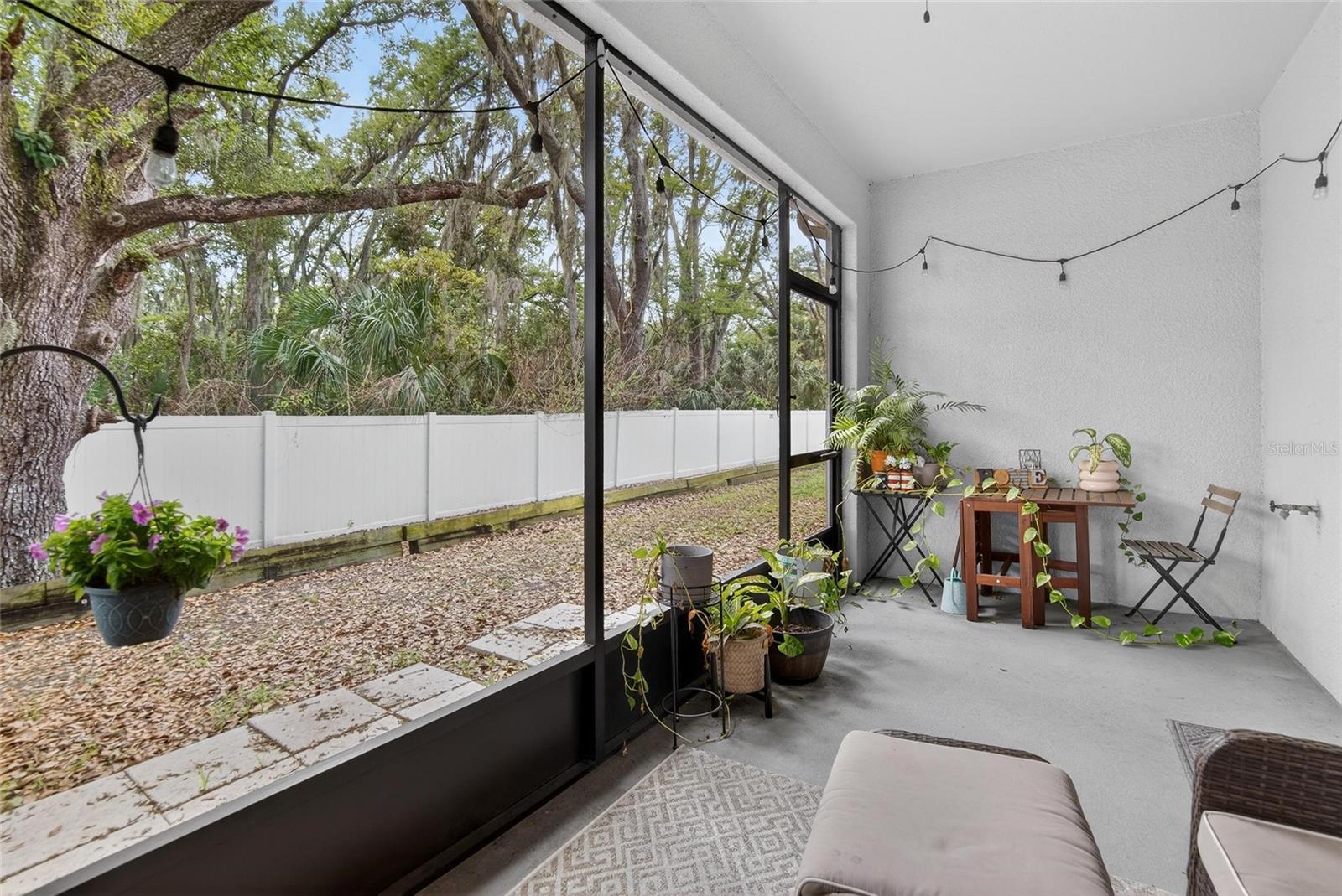 DISTRICT/BLOOMINGDALE - Residential