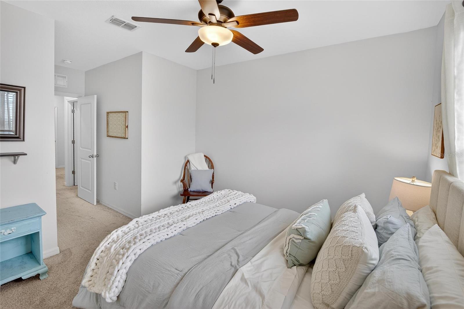 DISTRICT/BLOOMINGDALE - Residential