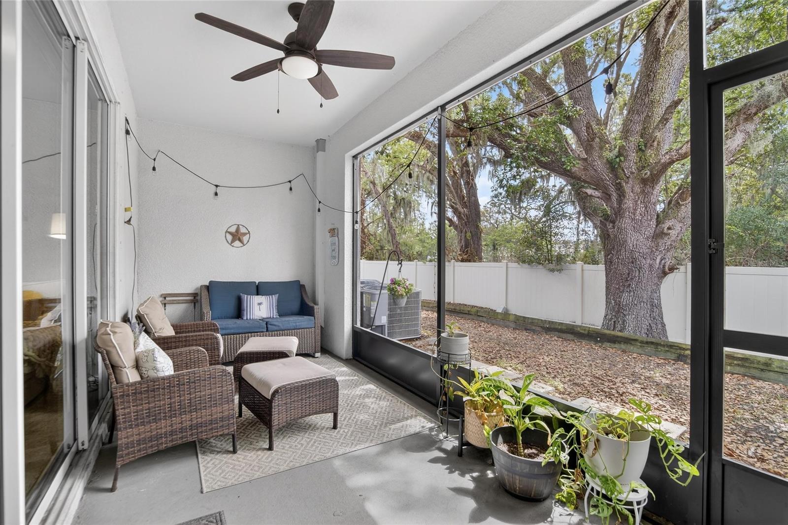 DISTRICT/BLOOMINGDALE - Residential