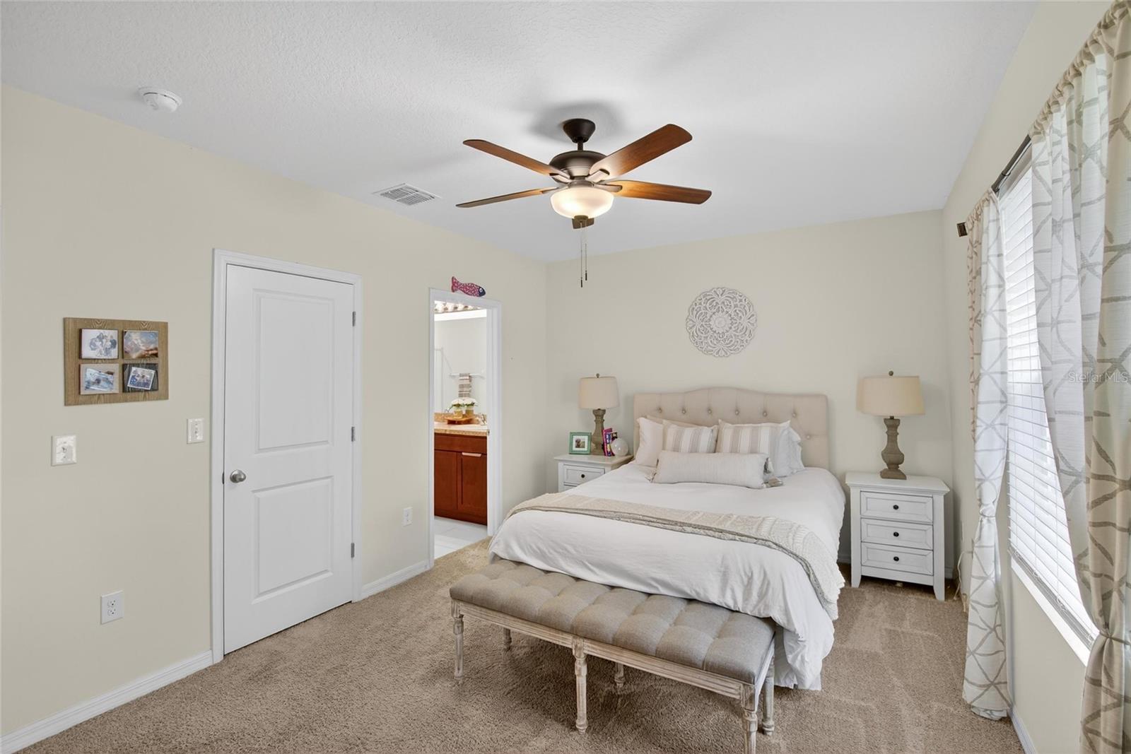 DISTRICT/BLOOMINGDALE - Residential