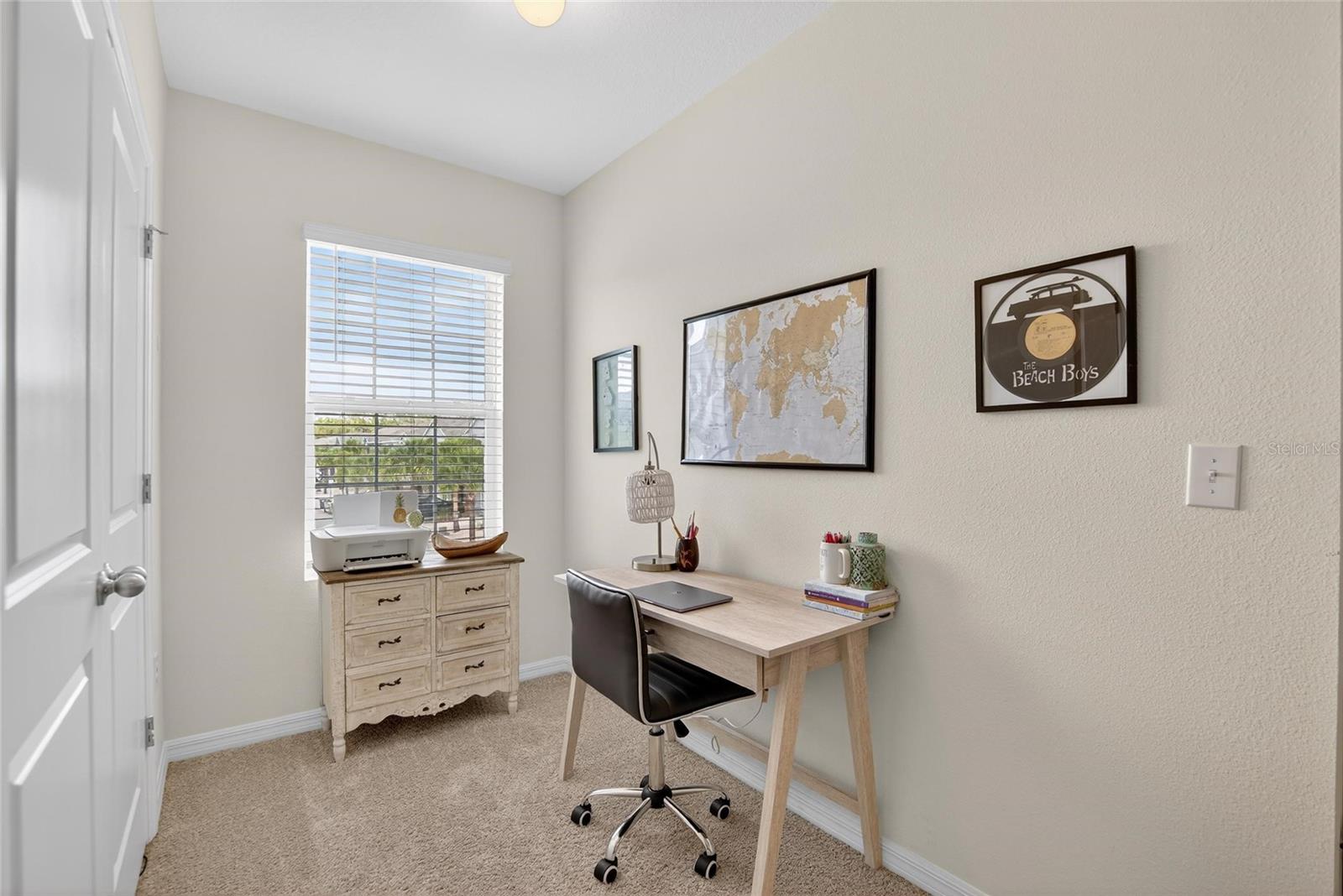 DISTRICT/BLOOMINGDALE - Residential