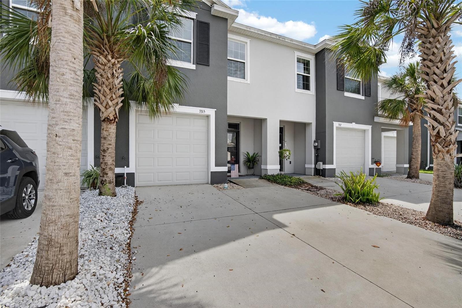 DISTRICT/BLOOMINGDALE - Residential