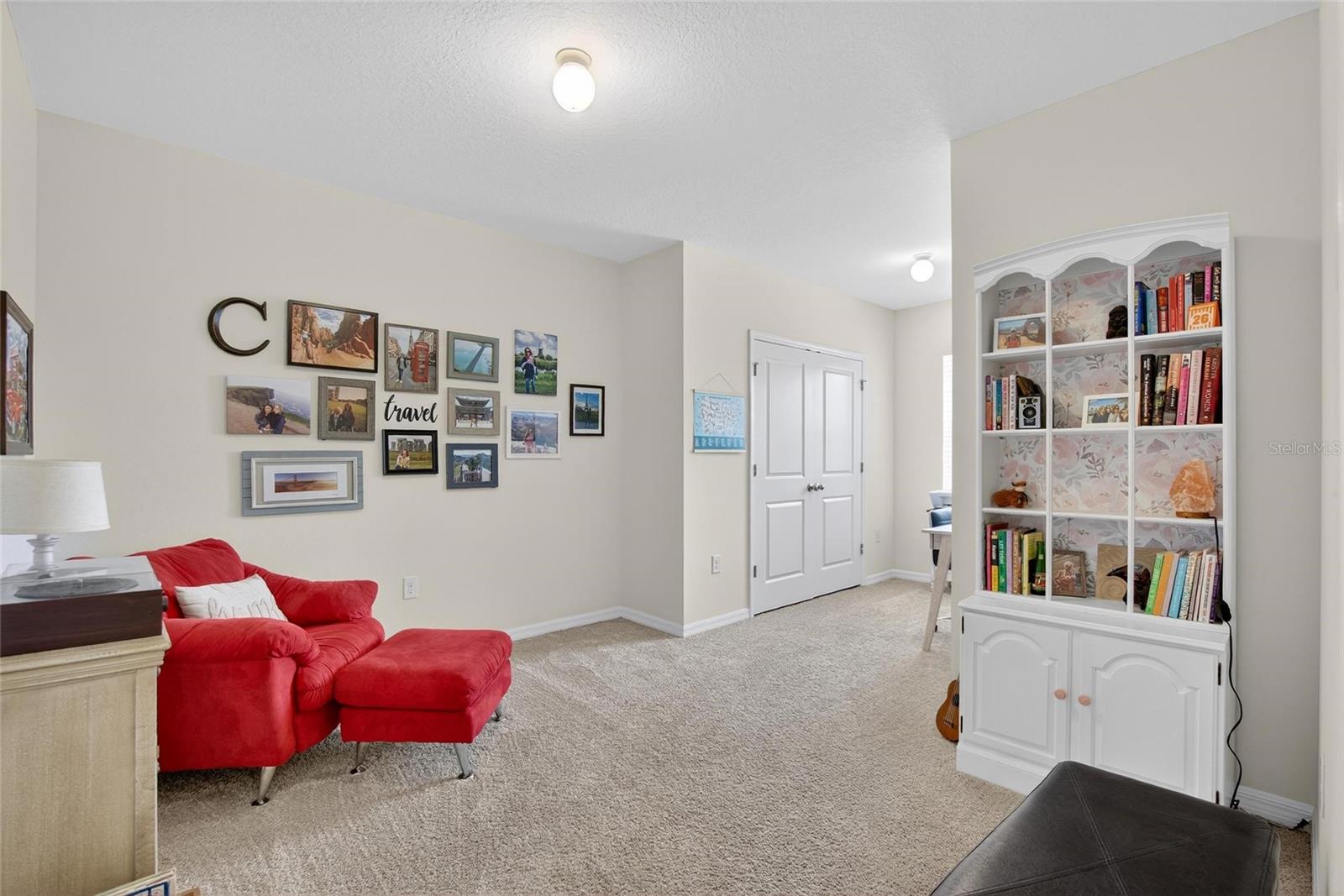 DISTRICT/BLOOMINGDALE - Residential