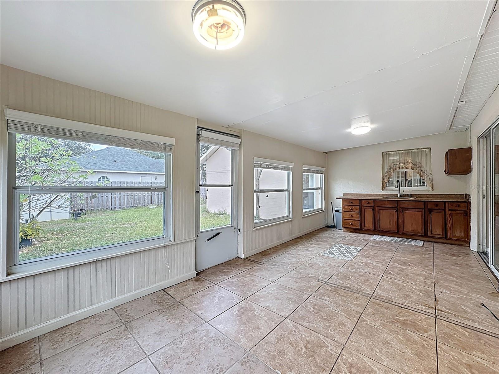 VERONICA PLACE PH 01 - Residential