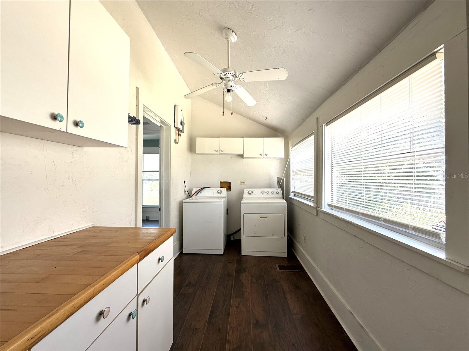 GIBSON & SMITHS ADD - Residential
